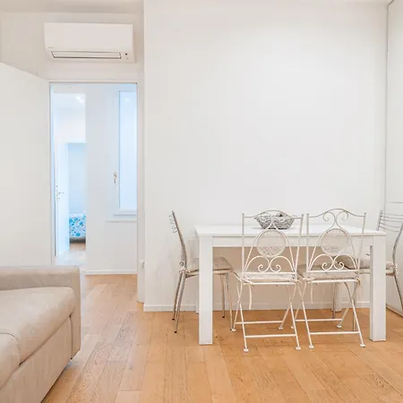 Cairoli 2 - Appartement *